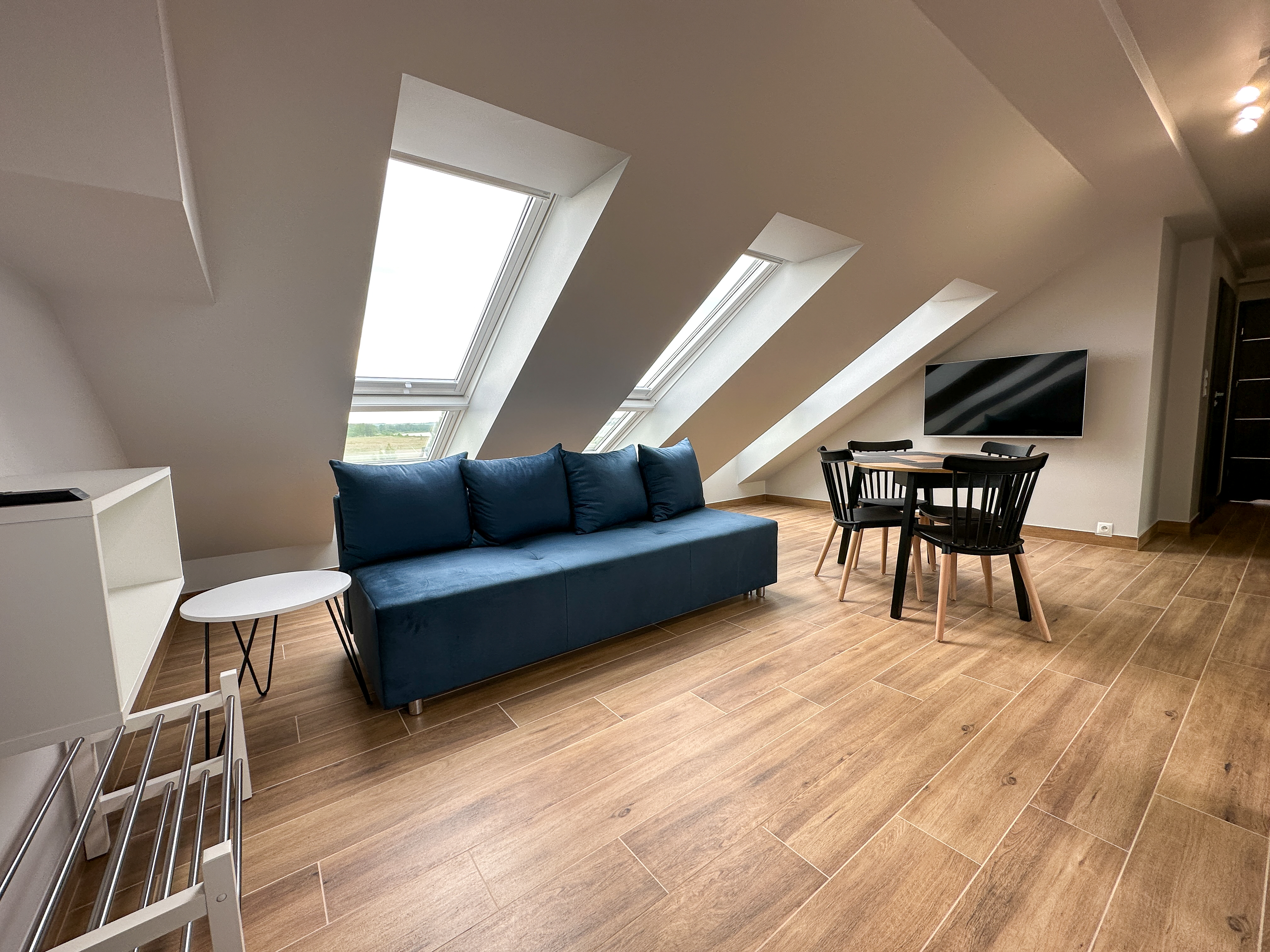 Pod Czwórką - Pokoje i Apartmenty — zdjęcie 2