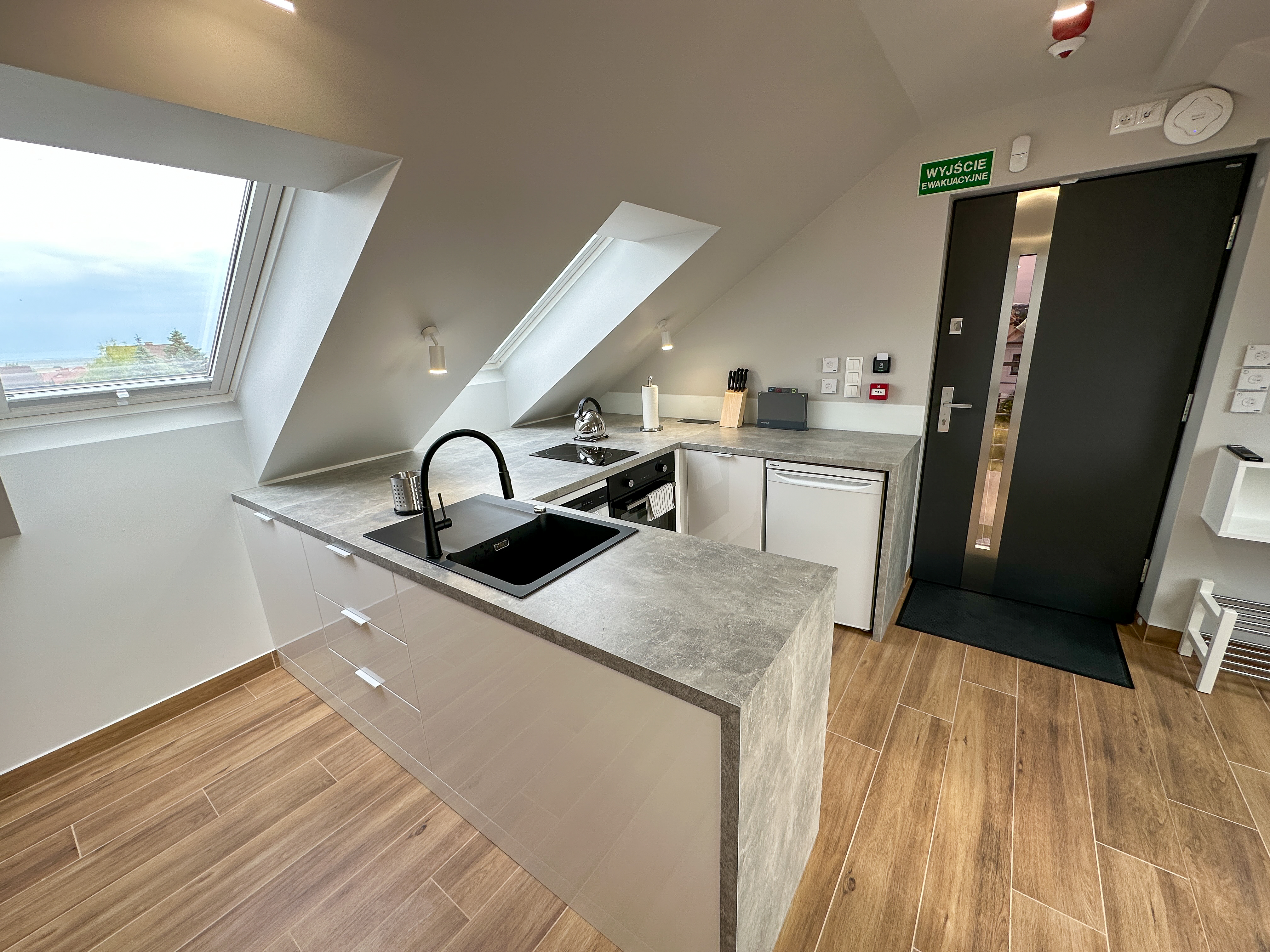 Pod Czwórką - Pokoje i Apartmenty — zdjęcie 3